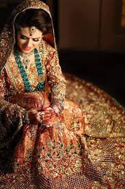 Gorgeous bride in Valima dress, photography by studio afzl
